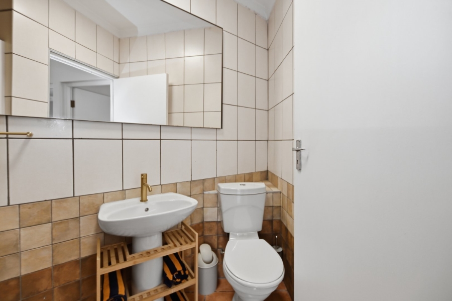 8 Bedroom Property for Sale in Melkbosstrand Central Western Cape